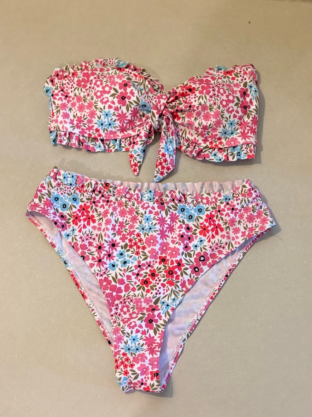 SHEIN Pink Floral Tie-Front Bandeau Bikini Set